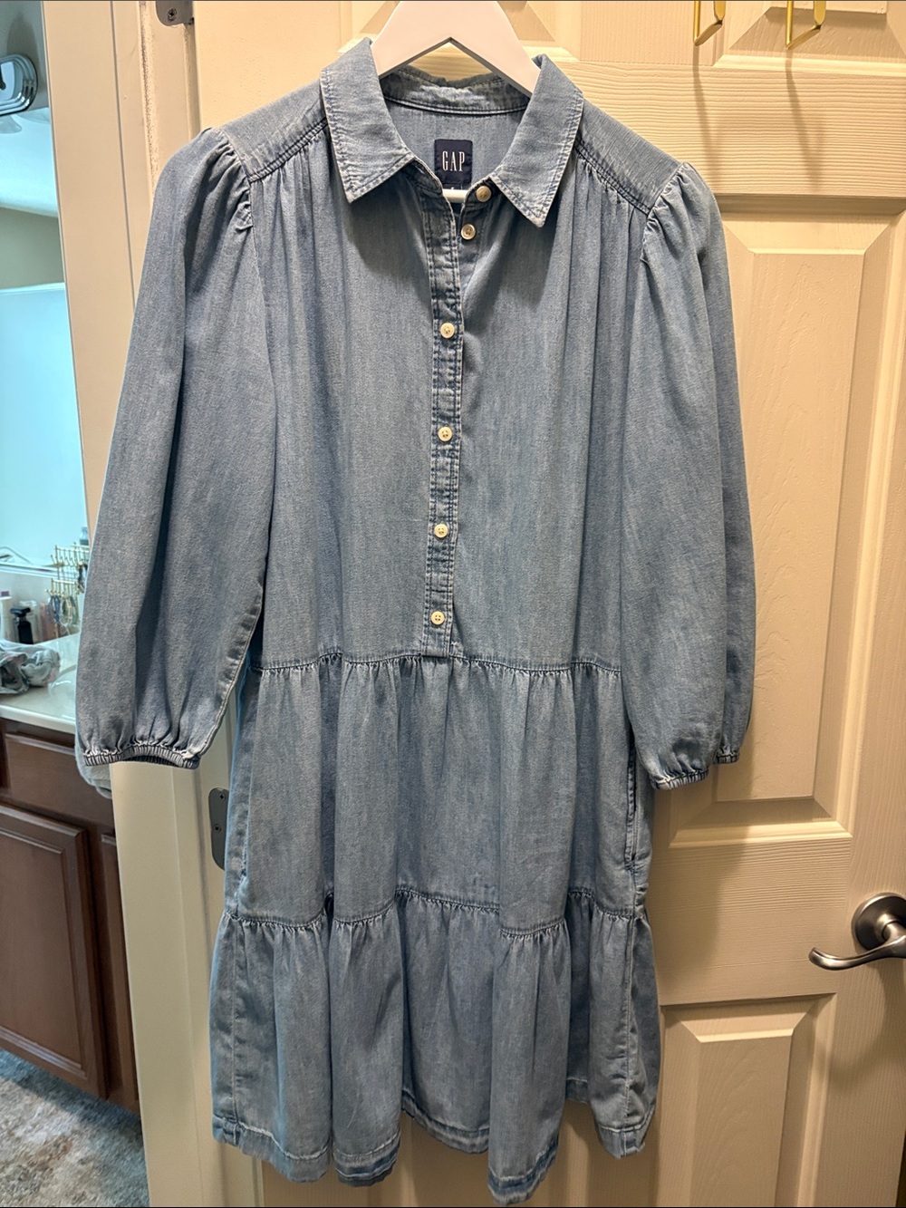 GAP Light Denim Tiered Button-Front women’s Dress